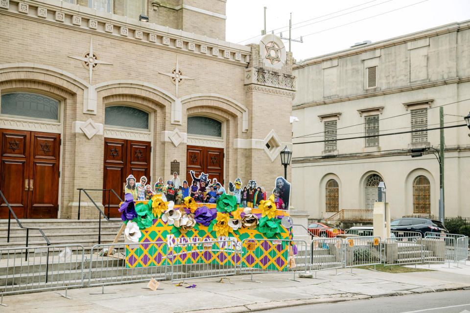 Image: Cardboard cutouts of parade revelers after Mardi Gras celebrations were cancelled because of Covid-19 in New Orleans on Feb. 16, 2021. (Bryan Tarnowski / Bloomberg via Getty Images file)