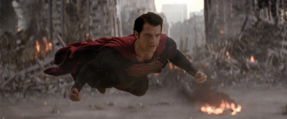 Henry Cavill takes flight as Superman in 2013&#39;s Man of Steel. (Photo: &#xa9;Warner Bros. Pictures/courtesy Everett Collection)