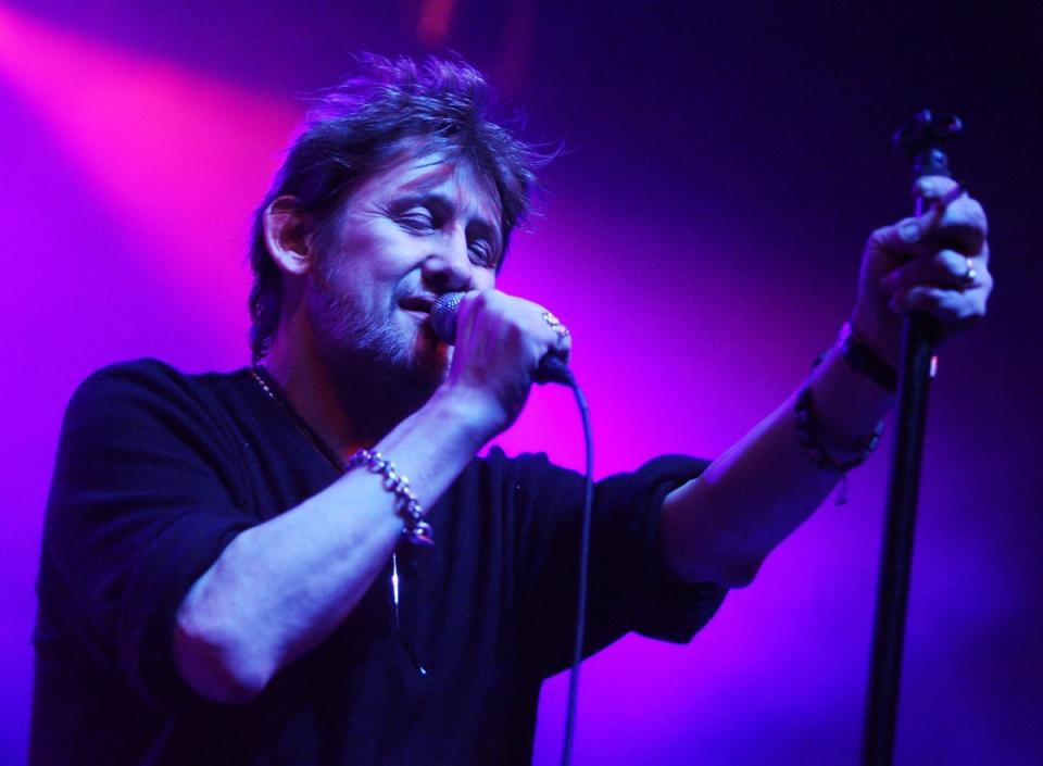 MacGowan performing in New York City in 2009 (Getty Images)