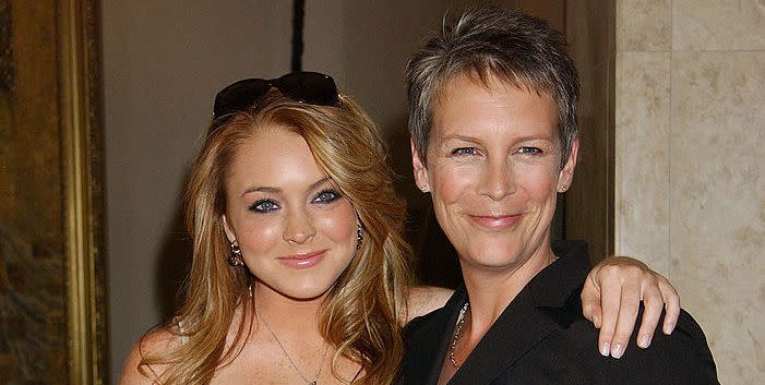 lindsay lohan  jamie lee curtis during cedars sinai medical centers teen line honors jamie lee curtis with humanitarian award at food for thought luncheon at wyndham bel age hotel in west hollywood, california, united states photo by gregg deguirewireimage