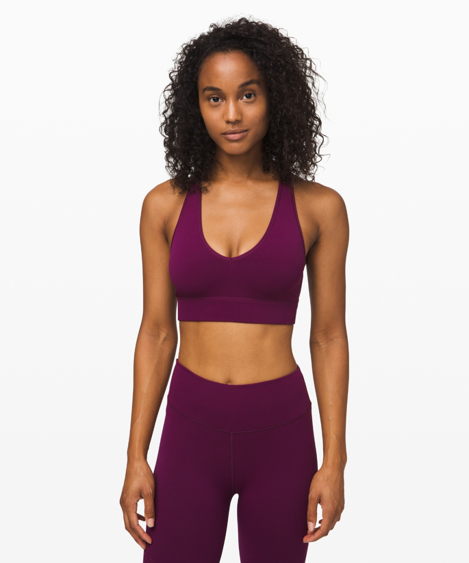 Black Friday 2022: 50% Off Deals on Hoodies, Sports Bras and Leggings From  Spanx, Alo Yoga and More