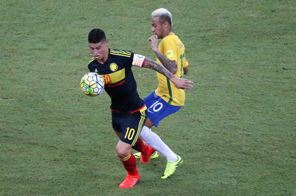 Football Soccer - World Cup 2018 Qualifiers - Brazil v Colombia - Amazonia Arena Stadium, Manaus, Brazil - 6/9/16. Neymar (R) of Brazil in action with James Rodriguez of Colombia.  REUTERS/Paulo Whitaker