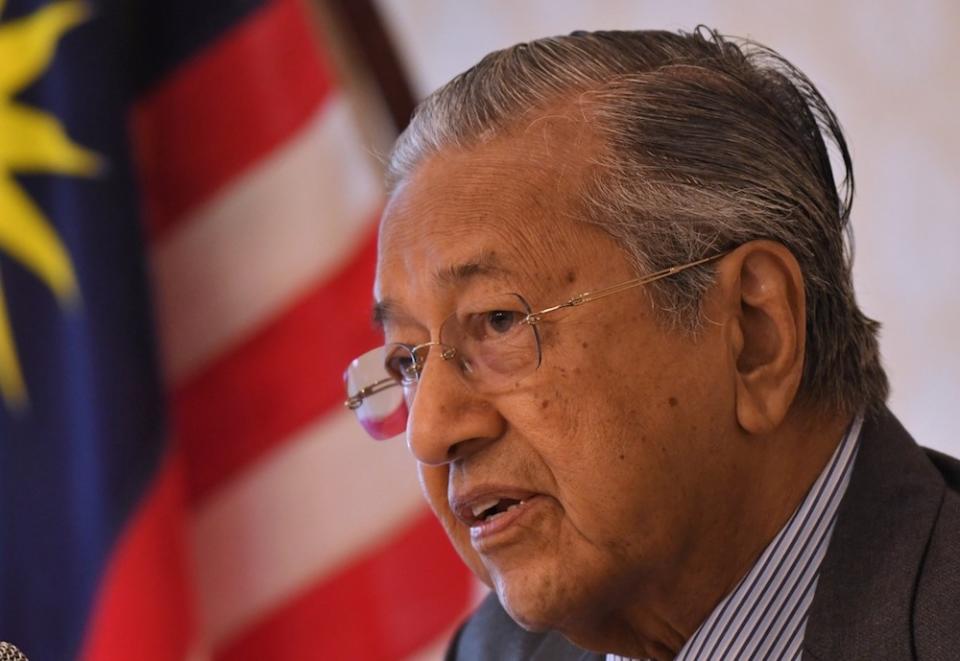 The Cabinet under Dr Mahathir's leadership had collectively agreed to the six-month extension with the three conditions for Lynas to fulfil. — Bernama pic