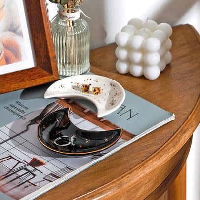 These moon trinket dishes will give your room a little wintery update