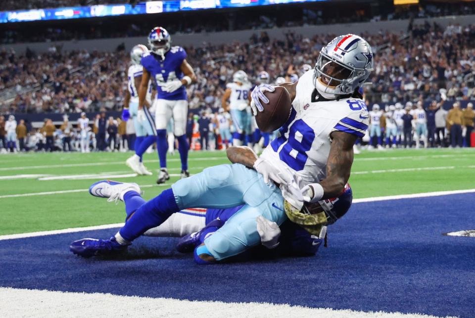 Cowboys wide receiver CeeDee Lamb has been unstoppable lately, becoming the first player in NFL history with three consecutive games of at least 10 catches and 150 yards.