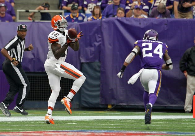 Patriots: Josh Gordon acquired from Browns in stunning trade