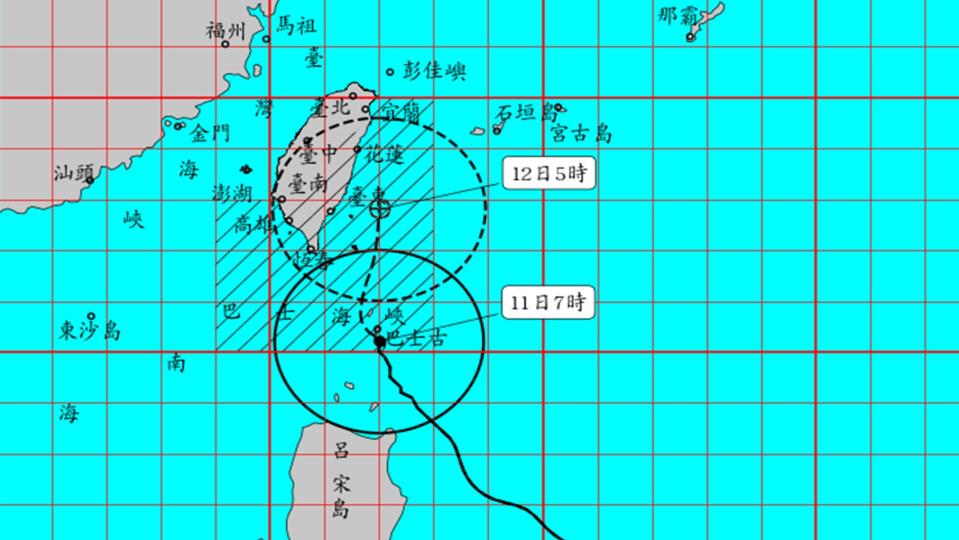 強颱燦樹目前正朝台灣前進。（圖／交通部中央氣象局網站）