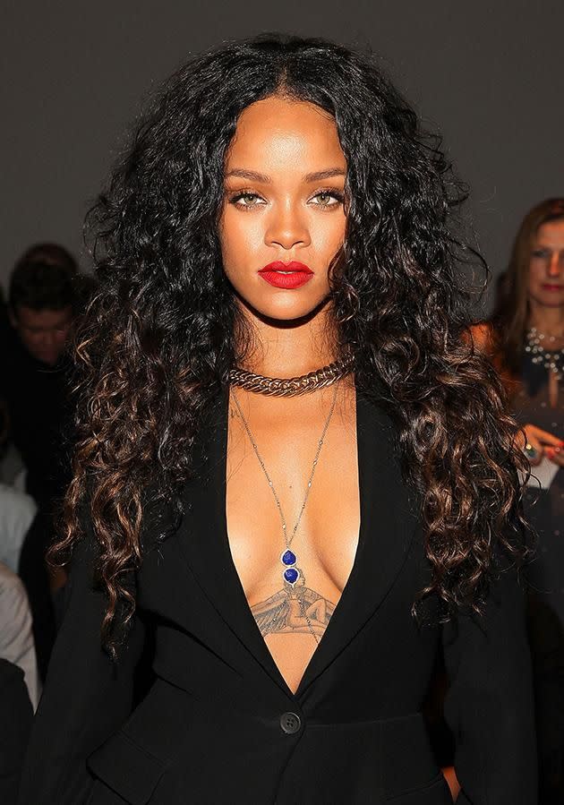 Rihanna is not a fan of Snapchat's filters.