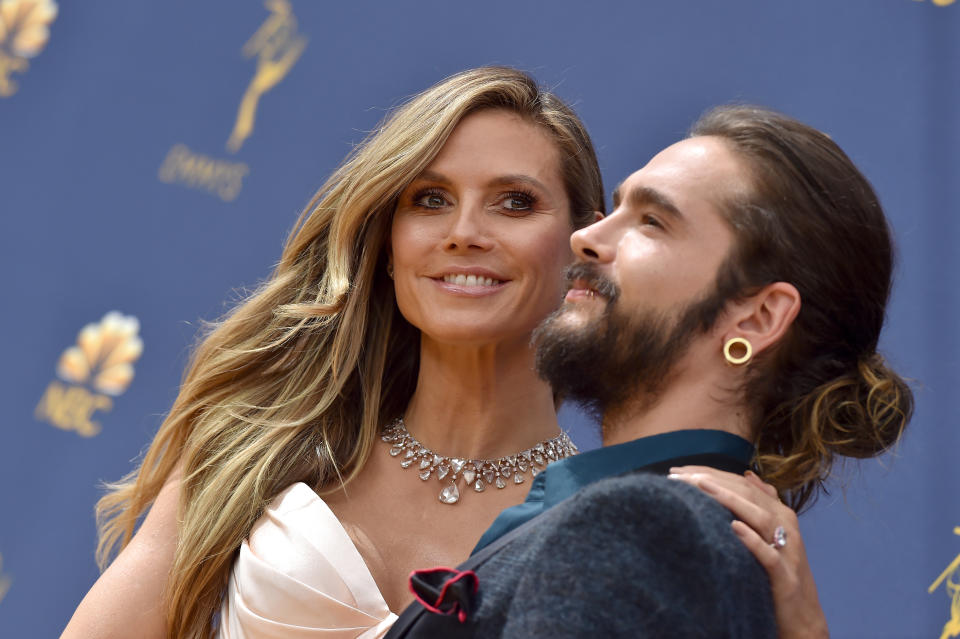 <p>Modelmama Heidi Klum ist mit ihrer Show “Germany’s next Topmodel” 2018 in die 13. Staffel gegangen, eine Ende ist noch lange nicht in Sicht. Das meiste Aufsehen erregte dieses Jahr aber sicher ihre neue Liebe zu Tokio-Hotel-Musiker Tom Kaulitz. Pünktlich zum Jahresende gaben die beiden dann auch ihre Verlobung bekannt. (Bild: Getty Images) </p>