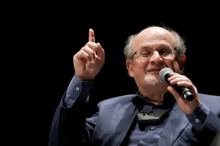 British Indian writer Salman Rushdie is one of more than 100 authors urging China's President Xi Jinping to end a "worsening crackdown" on rights