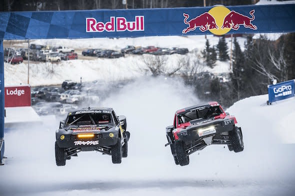 (L-R) Rob MacCachren and R.J. Anderson race the course during practice at Red Bull Frozen Rush at Sunday River in Newry, Maine, USA on 07 January 2015. // Garth Milan/Red Bull Content Pool // P-20150108-00018 // Usage for editorial use only // Please go to www.redbullcontentpool.com for further information. // 