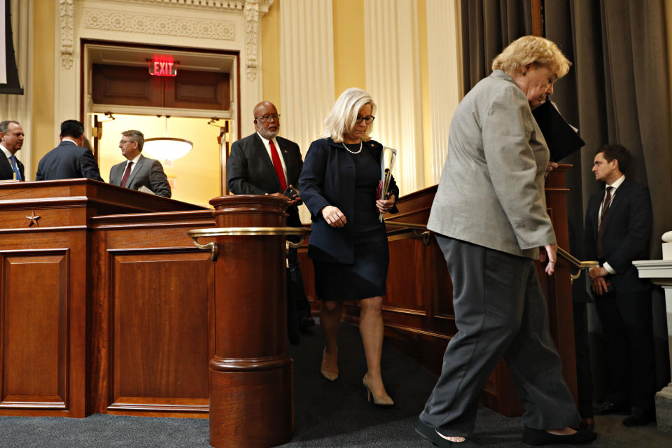 Representative Zoe Lofgren, a Democrat from California, from right, Representative Liz Cheney, a Republican from Wyoming, and chairman Representative Bernie Thompson, a Democrat from Mississippi, exit following a hearing of the Select Committee to Investigate the January 6th Attack on the US Capitol in Washington, D.C., US, on Thursday, June 16, 2022.<span class="copyright">Tom Brenner—Bloomberg/Getty Images</span>