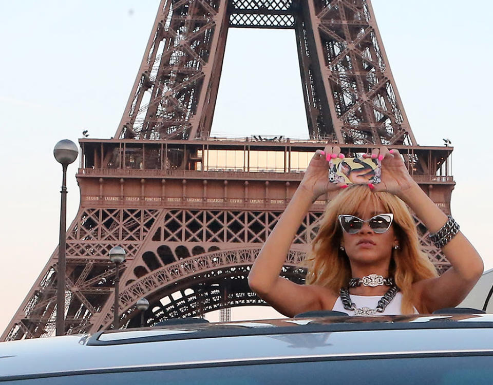 See! Even rich and famous pop stars are in awe of the Eiffel Tower! Rihanna snapped a shot of the Paris landmark while visiting the City of Light during a stop on her European tour over the weekend. (6/7/2013)
