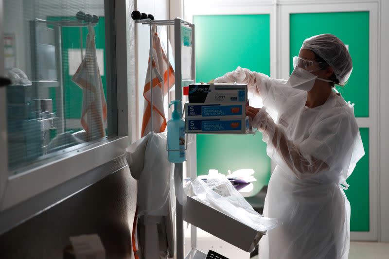 Learning lessons from the first wave: An ICU in Seine-Saint-Denis braces for coronavirus surge