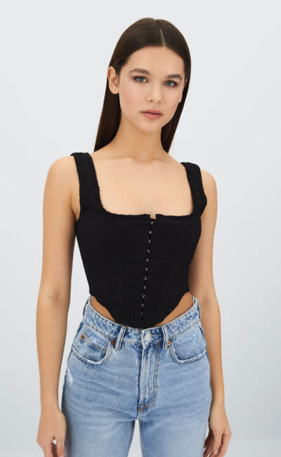 alelx-scott-style-stradivarius-black-corset-top