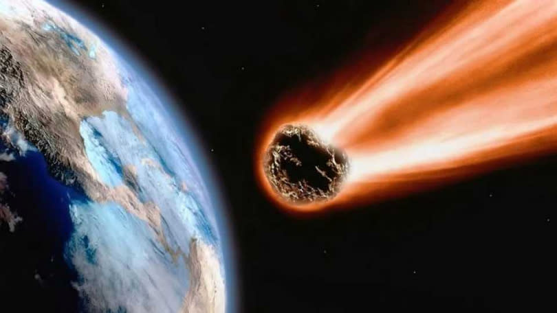 6600萬年前的海陸空霸主為何會一夕滅亡，專家普遍認為，是一顆小行星撞擊地球導致。（圖／Pixabay）