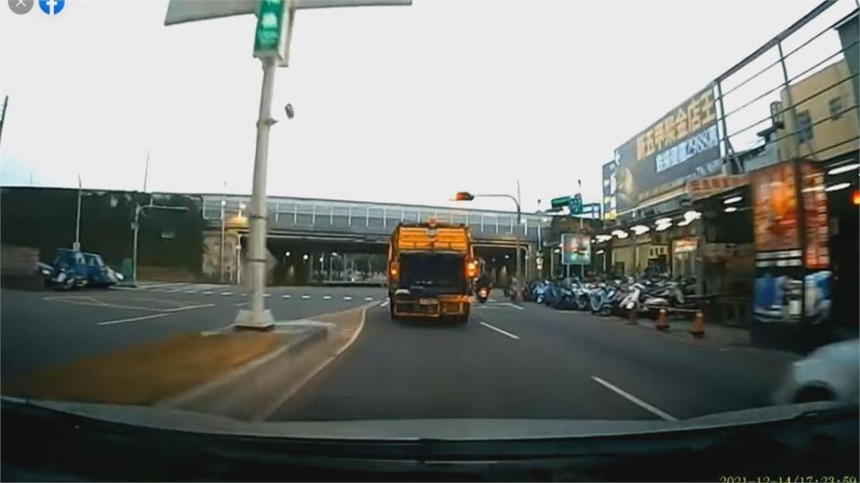 垃圾車遭民眾投訴　闖紅燈、超速、未打方向燈嚇壞用路人