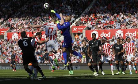 Britain Football Soccer - Stoke City v Liverpool - Premier League - bet365 Stadium - 8/4/17 Stoke City's Lee Grant punches clear Reuters / Darren Staples Livepic