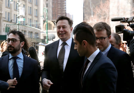 Tesla CEO Elon Musk arrives at Manhattan federal court for a hearing on his fraud settlement with the Securities and Exchange Commission (SEC) in New York City, U.S., April 4, 2019. REUTERS/Shannon Stapleton