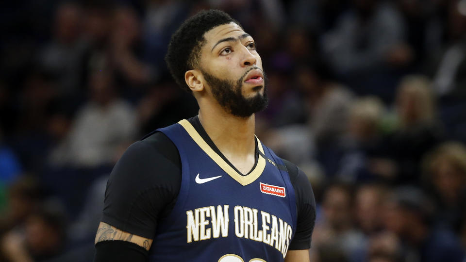 Anthony Davis could miss a couple weeks based on the severity of his finger injury. (AP Photo/Jim Mone)