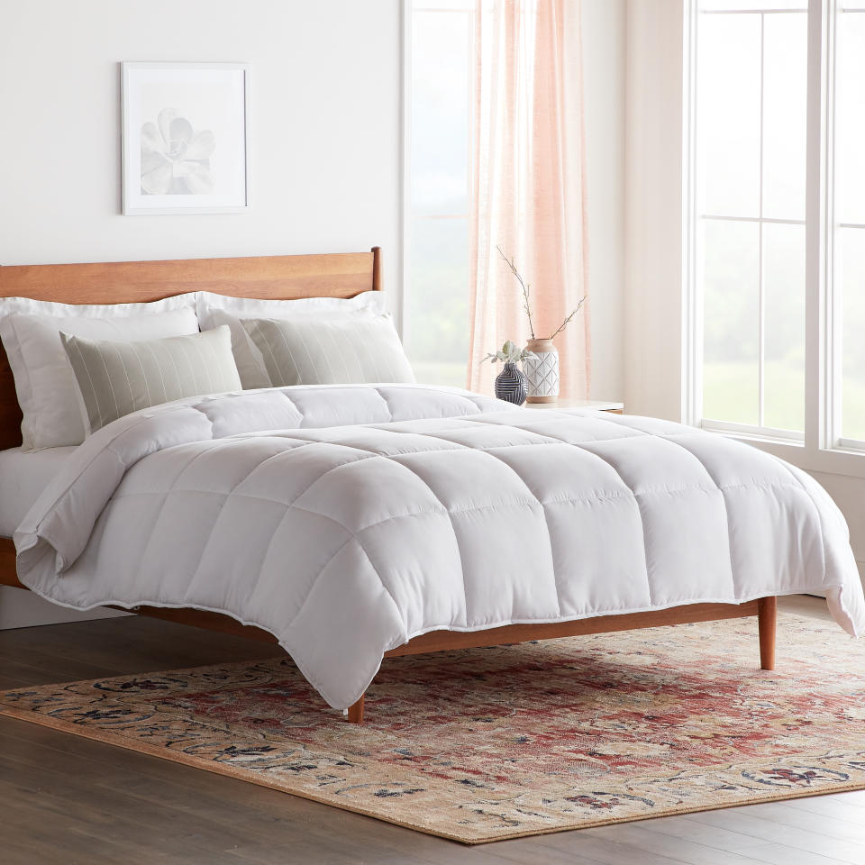 Rest Haven Down Alternative Microfiber Comforter (Credit: Walmart)