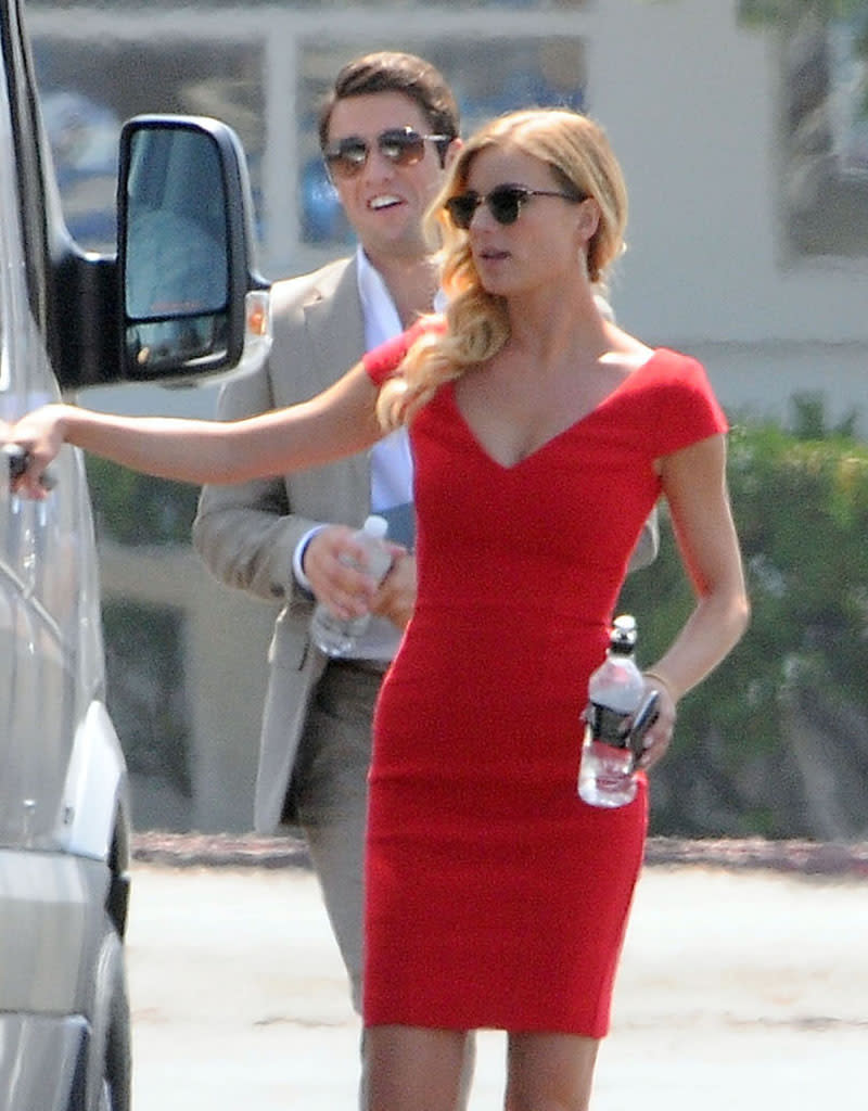 Emily VanCamp And Joshua Bowman On The Set Of 'Revenge'