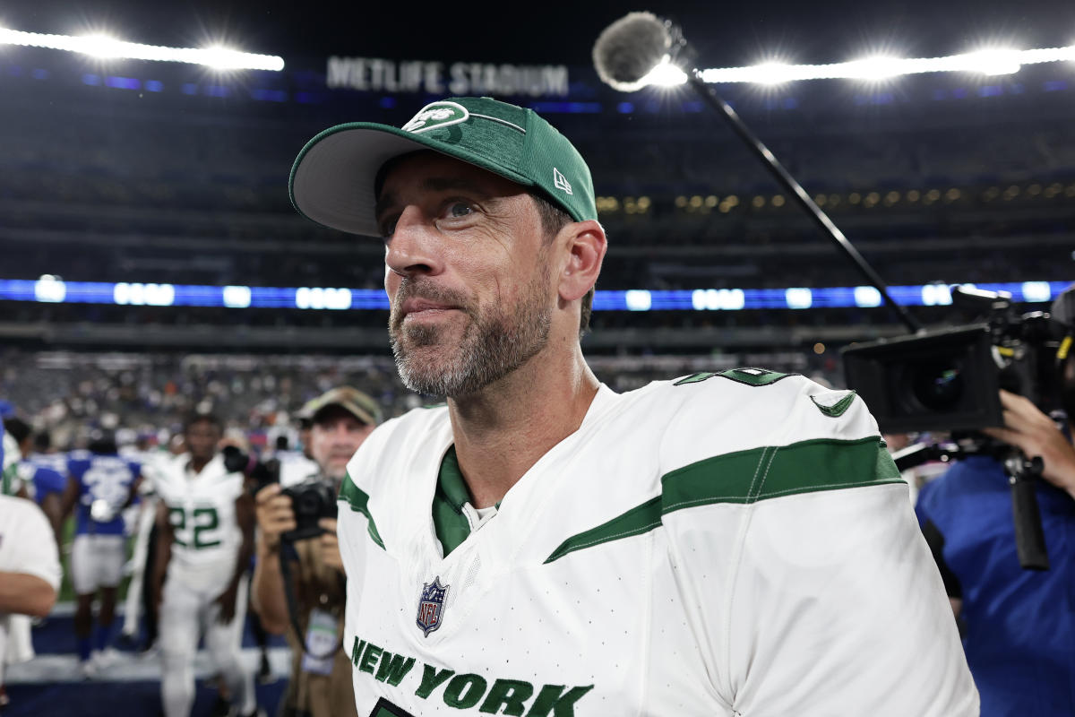 Aaron Rodgers isn't afraid to talk about a Jets Super Bowl, and he