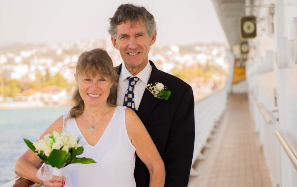 Jane Archer and Mark Archer, wedding at sea - NUH LALBAY