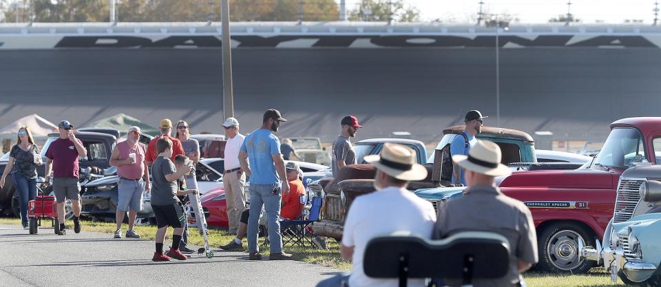 Nova Family Campground is the perfect stop for those planning to attend the Turkey Rod Run inside of Daytona International Speedway Thanksgiving week.