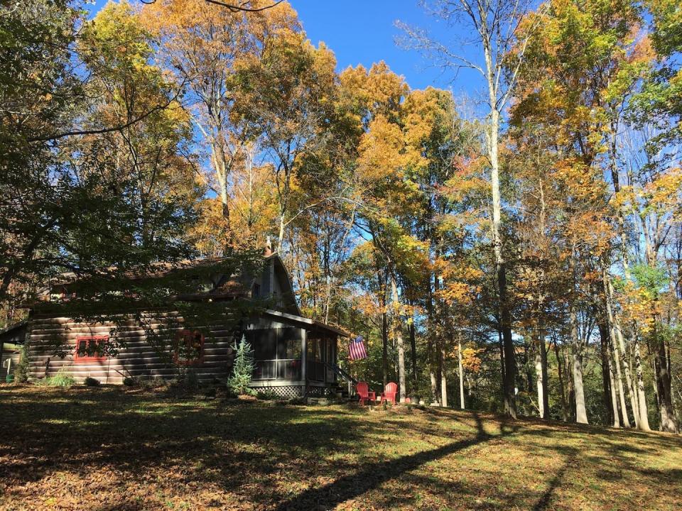 an Airbnb listing called Simple Blessings Cabin in Bloomington, Indiana