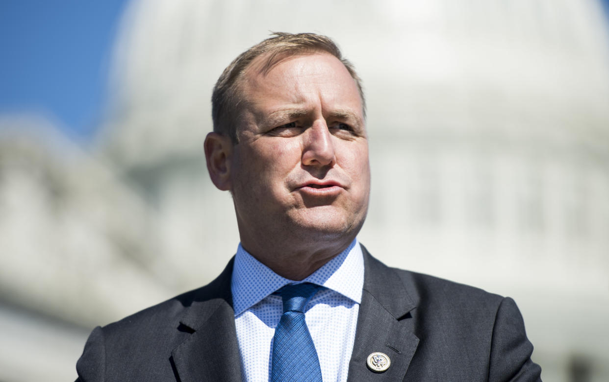 Rep. Jeff Denham (R-Calif.) may&nbsp;gain more politically by showing independence from GOP leaders on immigration. (Photo: Bill Clark/CQ Roll Call via Getty Images)