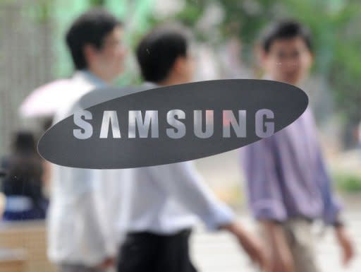The Seoul Central District Court has ruled that Apple breached two of Samsung's technology patents, and ordered it to pay 40 million won ($35,242) in damages, court officials said. It also ordered Samsung to pay 25 million won for violating one of Apple's patents, Yonhap news agency said