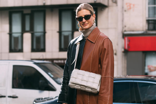 3 Fall Outfits with the Bottega Veneta Cassette Padded Bag - Hey