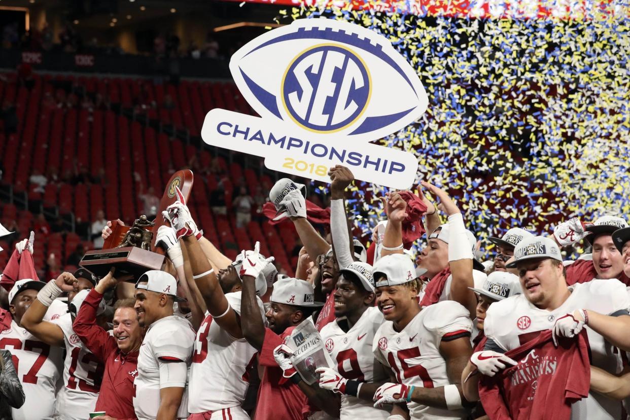 Bowl season ends with the Playoff National Championship game on January 7: USA TODAY Sports