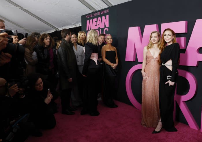 'Mean Girls': Lindsay Lohan, Tina Fey attend premiere in NYC