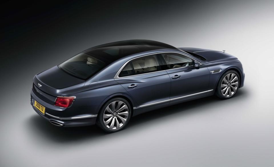 Photos of the 2020 Bentley Flying Spur Sedan