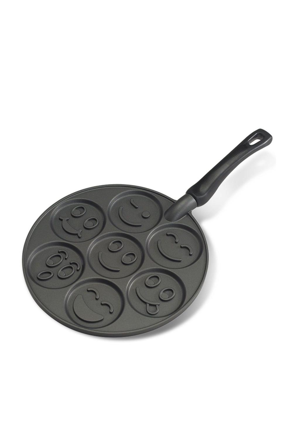 24) Smiley Face Pan