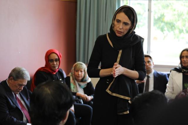 16 March 2019, New Zealand, Christchurch: New Zealand Prime Minister Jacinda Ardern (C) meets with members of the Muslim community in the wake of the mass shooting at two Christchurch mosques, during which an Australian white supremacist shot and killed 49 people. Photo: -/Office of the Prime Minist