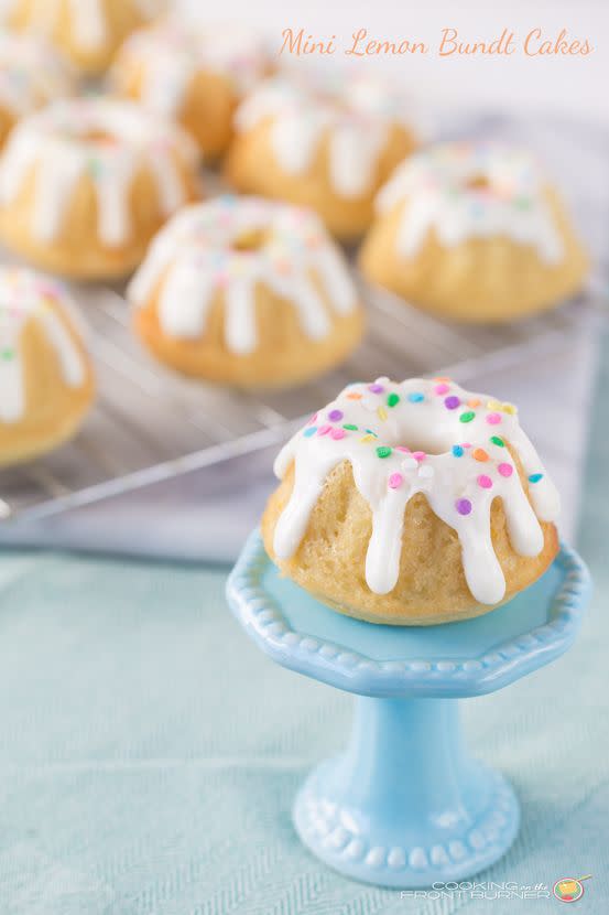 Mini Lemon Bundt Cakes