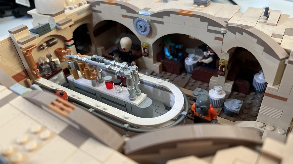  A view of the bar in the Lego Mos Eisley Cantina from above 