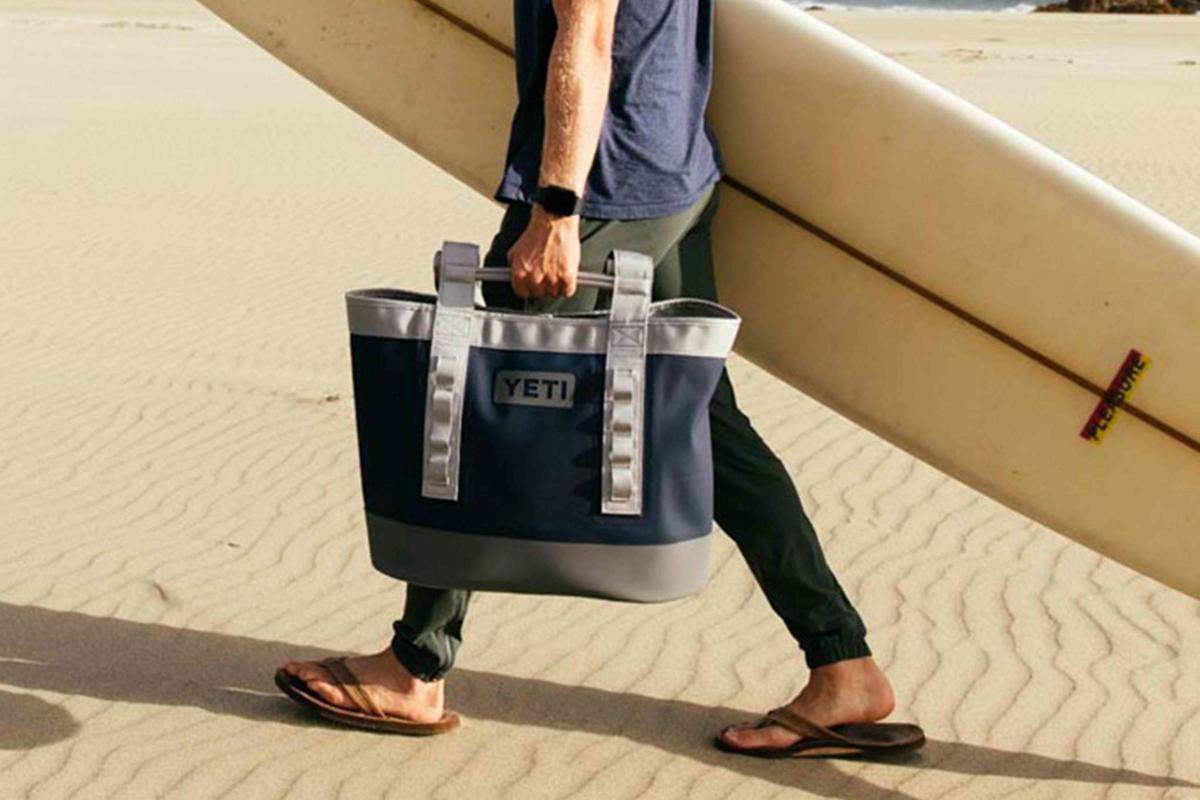 YETI CAMINO CARRYALL SOFT NAVY