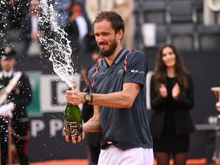 Daniil Medvedev escaló al segundo lugar del ranking mundial de la ATP con su título en Roma