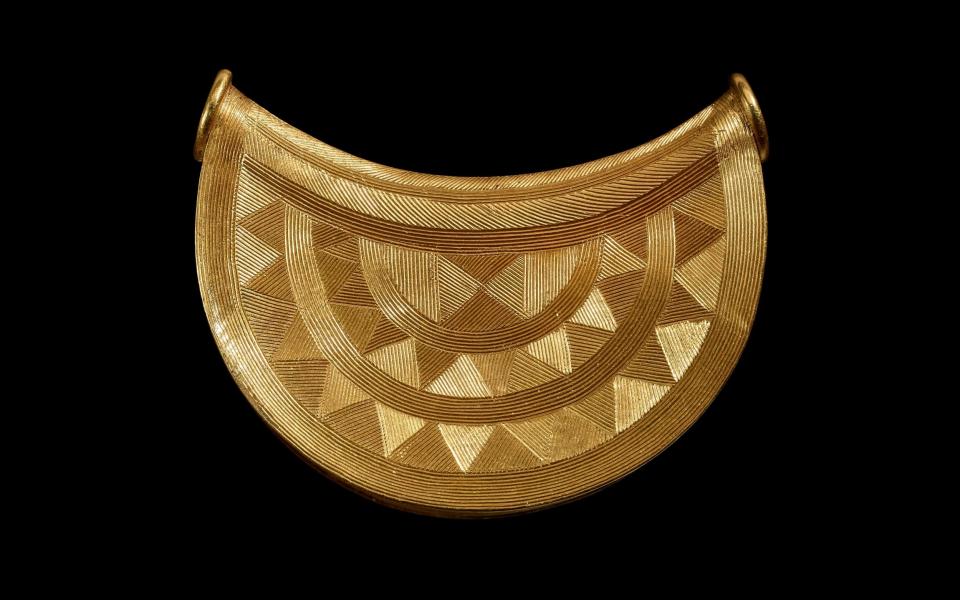 All that glitters: Bronze Age sun pendant, 1000–800BC - British Museum