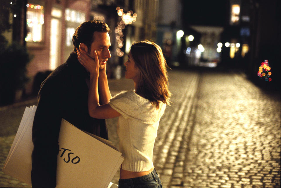 LOVE ACTUALLY, Andrew Lincoln, Keira Knightley, 2003, (c) Universal/courtesy Everett Collection