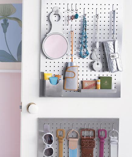 10 Cheap Organizing Hacks