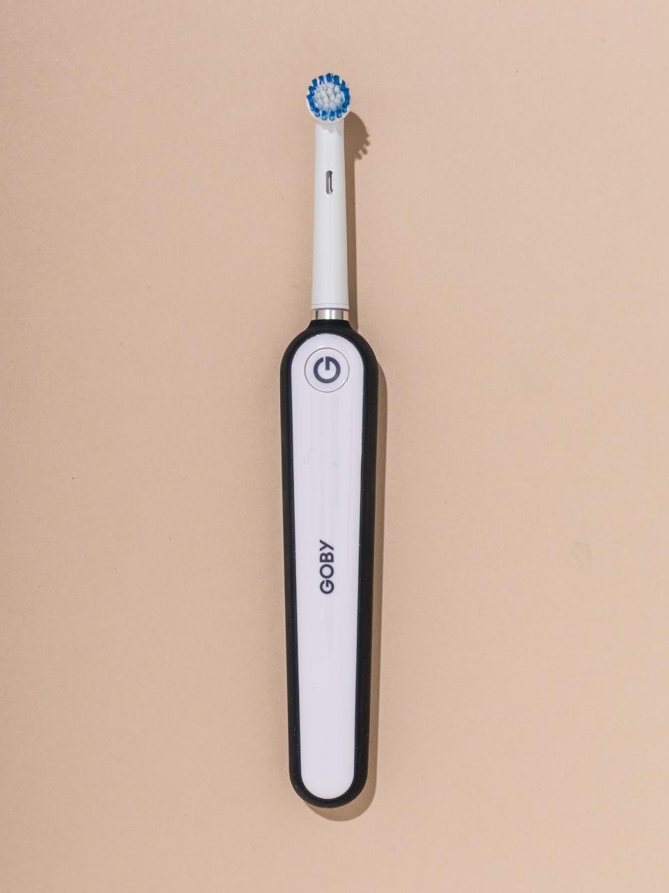 <p><strong><a rel="nofollow noopener" href="https://www.goby.co/products/toothbrush-heads?mbid=synd_yahoobeauty" target="_blank" data-ylk="slk:Goby Toothbrush;elm:context_link;itc:0;sec:content-canvas" class="link ">Goby Toothbrush</a></strong></p> <p>Charge up your Goby before you go. Then when you land, you can quickly, and automatically, get rid of airplane breath—you know, that unholy mishmash of low-grade salty snacks, whiskey, and the stale gum you used to cover it up.</p>