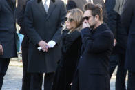 <p>12 février 2018. Laura Smet et David Hallyday saisissent alors la justice car selon eux, le document ne serait pas valide. Aux Etats-Unis déshériter ses enfants est légal, mais pas en France. On apprend que Johnny aurait fait des donations à ses enfants par le passé. </p>