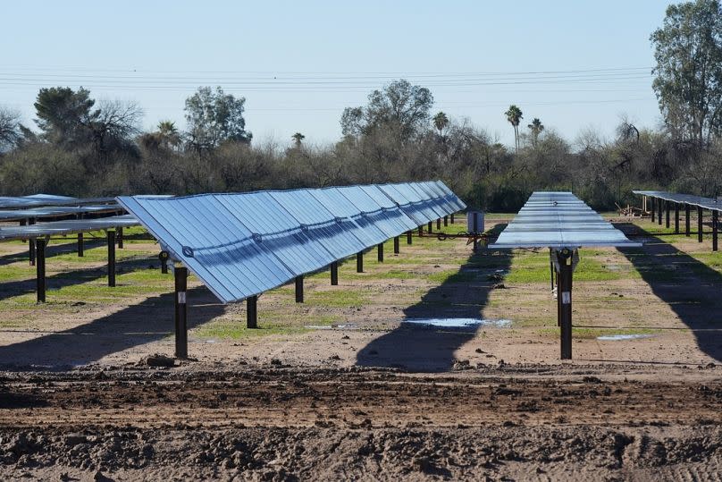 Planta de paneles solares.