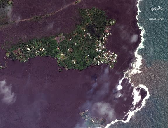 Lava flows on June 5, 2018.