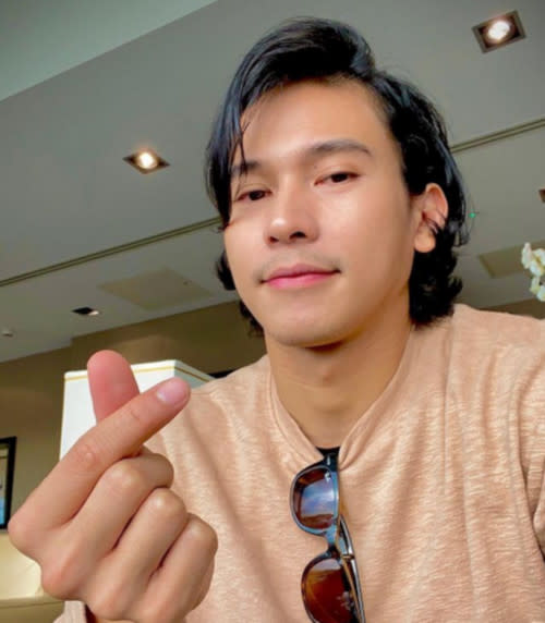 Enchong Dee wants Filipino youths to appreciate rock music.